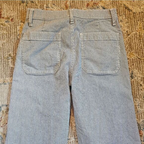 J Crew Blue And White Striped Cropped Jeans. Size 28 Petite With 24-in Inseam - Picture 1 of 6